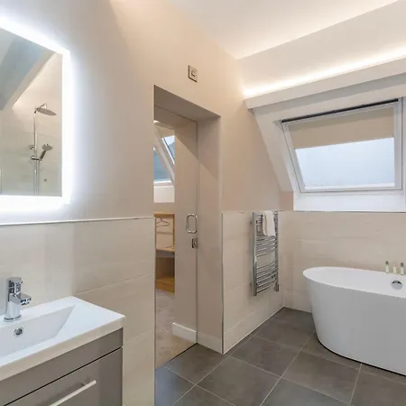 The Old School House - Luxury Themed Apartments Nottingham Exterior foto